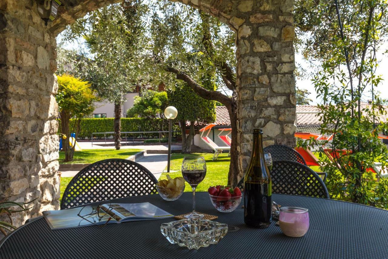 Villa Mariarosa Apartments Tignale Luaran gambar