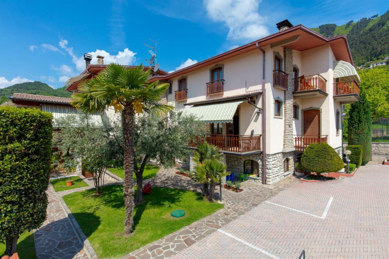 Villa Mariarosa Apartments Tignale Luaran gambar